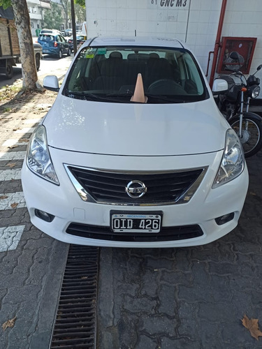 Nissan Versa 2014 1.6 At Full 63.000 Kms Titular