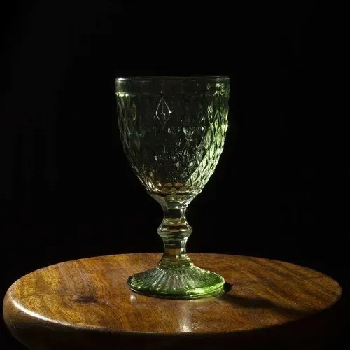 Jogo De Taças Bico De Abacaxi Ametista 300ml Cor Bico Abacaxi Verde