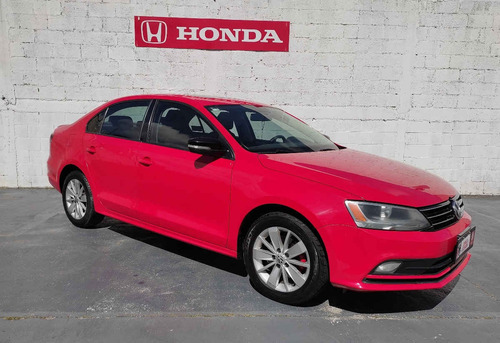 Imagen 5 de 15 de Volkswagen Jetta 2016 4p Trendline L5/2.5 Aut