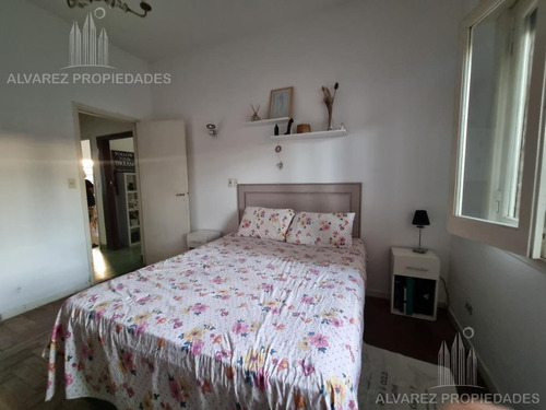 Imagen 27 de 29 de Casa 3 Ambientes Venta Castelar