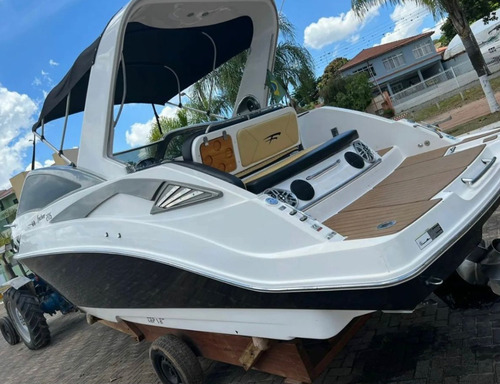Imagem 7 de 22 de Focker 275 - 2012 - Mercruiser 300 Hp - Ñ Triton Nx Armatti