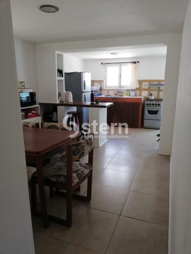 Imagen 8 de 21 de Muy Linda Casa En Biarritz, Lindo Entorno De Vecinos. 3 Dormitorios Y Demás Según Ficha.