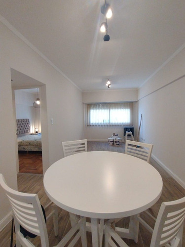 Imagen 2 de 10 de Departamento 2 Ambientes En Venta Con Cochera Mar Del Plata