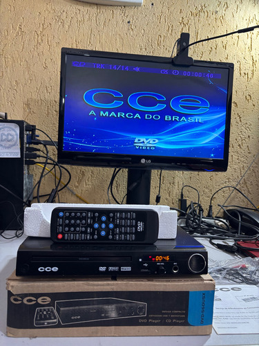 Dvd Player Cce Modelo 560-usx Com Controle Caixa E Manuais Preto (Usado)