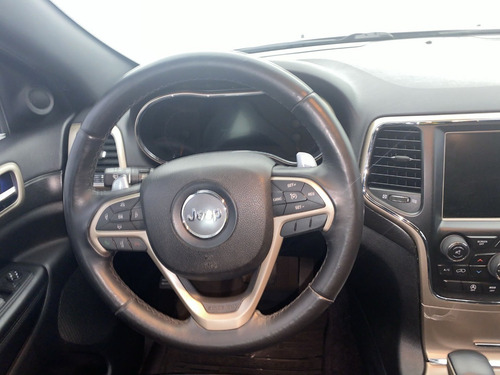 Imagen 22 de 25 de Jeep Grand Cherokee 3.6