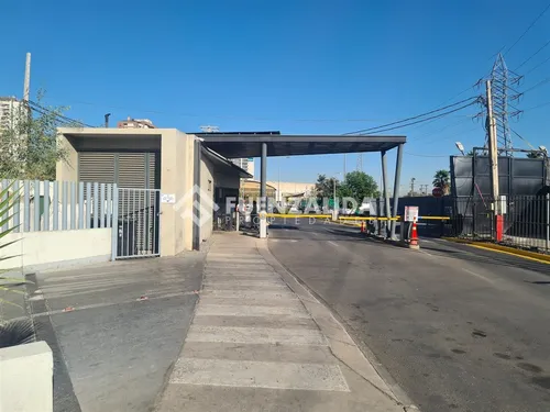 Departamento En Venta De 1 Dorm. En Macul