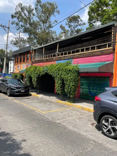 Casa Con Uso Del Suelo Comercial