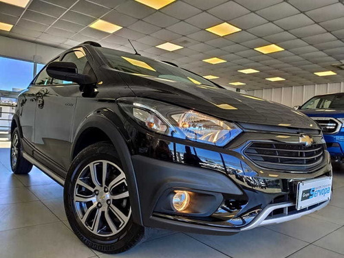 Imagem 4 de 15 de Chevrolet Onix Hatch Activ 1.4 8v Flex 5p Mec 2017