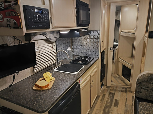 Trailer Importado Winnebago 1700bh Ano 2018 - Y@w2