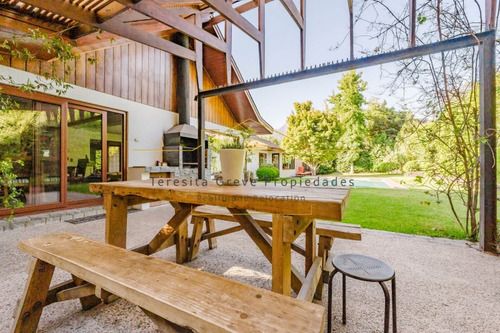 Fabulosa Casa En Privilegiado Sector - Jardin Del Este