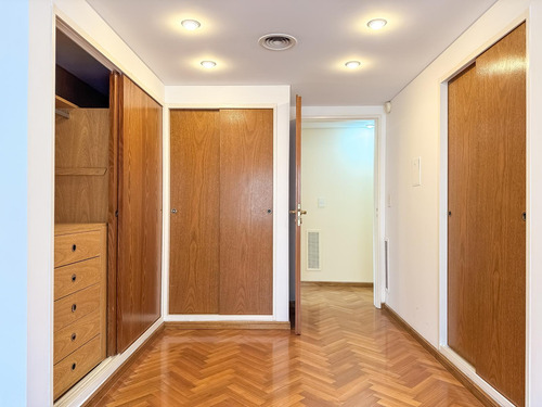 Casa En Alquiler, 4 Plantas, Jardín Y Pileta - Martínez
