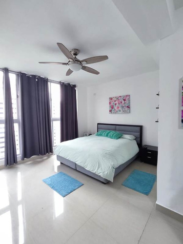 Sky Group Platinum Vende Apartamento En Res. Aspen, La Trigaleña. Pla-1855