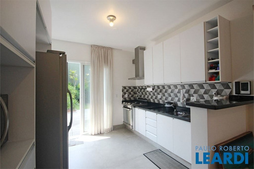 Imagem 7 de 15 de Casa Térrea - Alto De Pinheiros - Sp - 580993