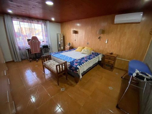 Hermosa Y Amplia Casa En Curico (105887)