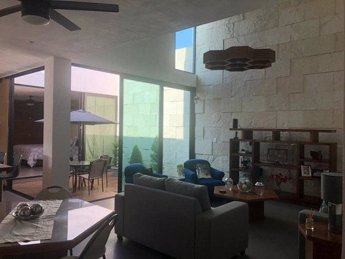 Imagen 6 de 25 de 386986-oficina En Venta Con Bodega Y Casa Amueblada En Col. Los Cedros