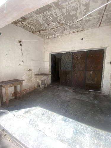 Casa En Venta A Restaurar, Colon 1846