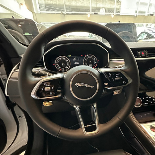 Jaguar F-pace 2024