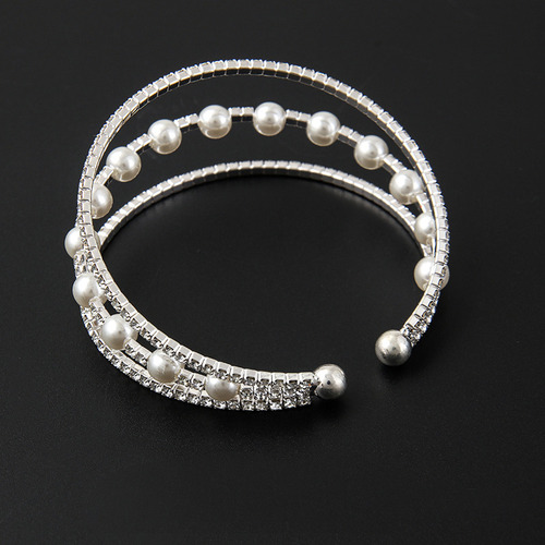 Brazalete De Perlas De Diamantes De Tres Hileras
