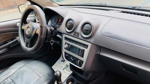 Volkswagen Gol 1.6 Gol Plus Estilo