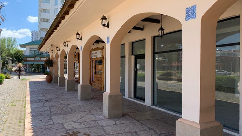 Imagen 6 de 17 de Local Comercial 15 Pinamar - Av. Libertador Y Esquina Av. Bunge
