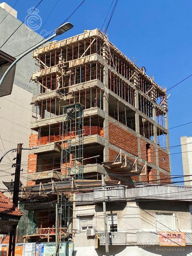 Imagen 2 de 11 de Edificio - Terrasur Iii - Lanús Este