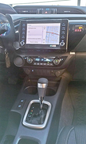 Toyota Hilux Srv 4x2 At