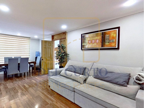 Casa Remodelada En Barrio Residencial 4d | 3b