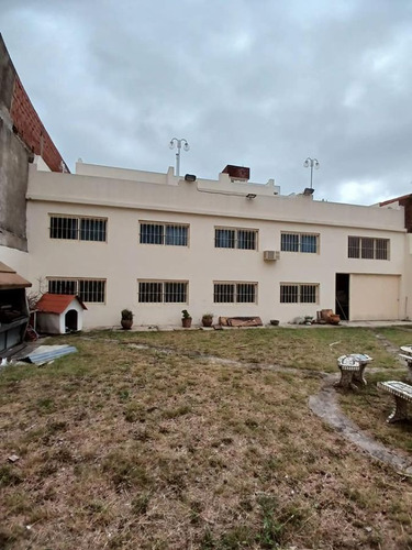 Local Comercial 600m2 Av. Mosconi | Lomas Del Mirador