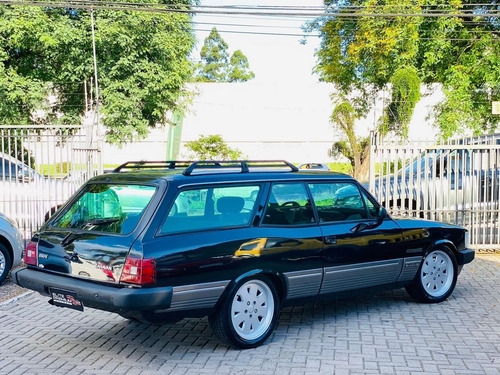Chevrolet Caravan