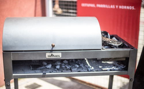 Imagen 4 de 7 de Parrilla Con Tapa Chulengo Leña Carbon Tromen - Rex