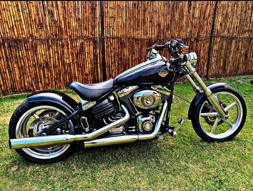 Imagen 4 de 6 de Harley Davidson Rocker C