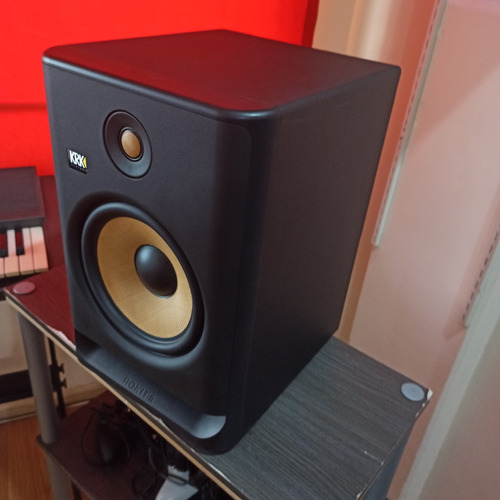 Monitores (parlantes) De Estudio Krk Rokit 8  G4 (par) 