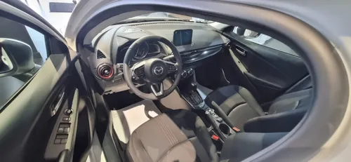 Mazda 2 Sedan Gran Touring 2026 Disponible