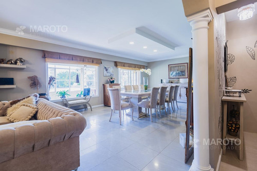 Imagen 16 de 30 de Casa En Venta En Barrio San Lucas Con Cuatro Dormitorios - Maroto Propiedades