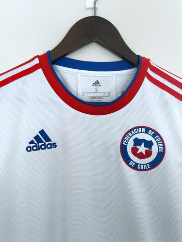 Imagen 4 de 4 de Camiseta Seleccion Chilena 2021/2022