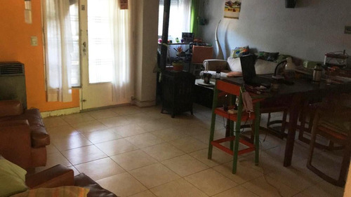 Imagen 2 de 15 de Casa - Carapachay