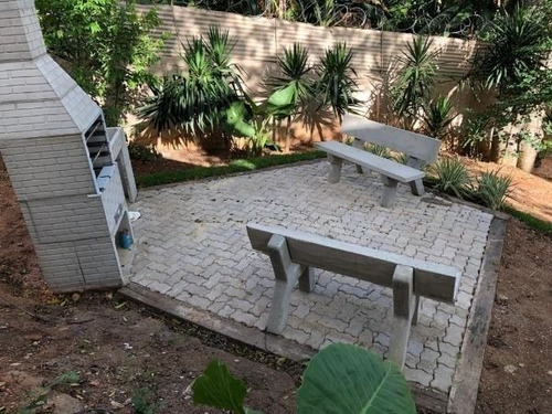Casa Condominio Em Teresópolis Com 2 Dormitórios - Mi269199