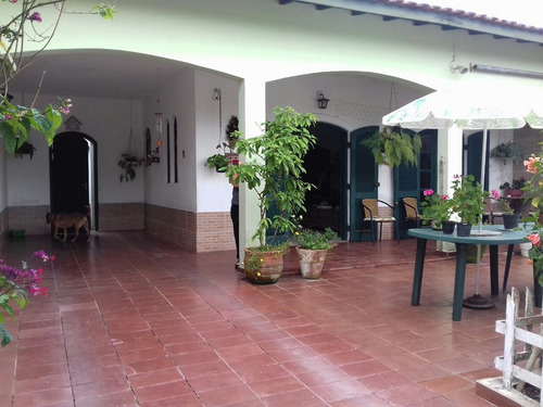 Imagem 1 de 14 de Casa Na Praia De Itanhaém-belas Artes 3dorm Prox Ao Mar 2465