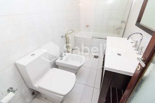 Imagen 17 de 30 de Venta De Casa 3 Dormitorios, Reciclada A Nuevo, La Plata