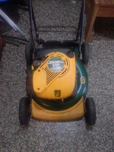 Podadora De Grama Yard-man Con Motor 6.0 Hp Brigge Stratton (Usado)