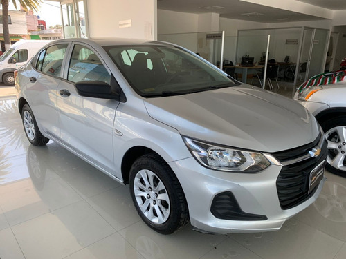 Imagen 9 de 11 de Chevrolet Onix 2021 Ls Tm