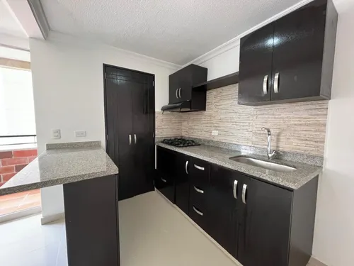 Venta De Apartamento En Ciudad De Los Puertos Con Excelentes Espacios
