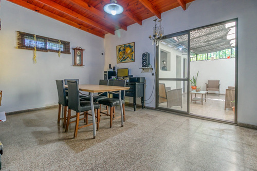 Imagen 14 de 30 de Impecable Casa En Berisso Oportunidad!