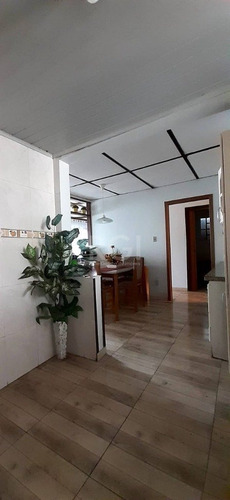 Casa Em Jardim Leopoldina Com 3 Dormitórios - Sc12823