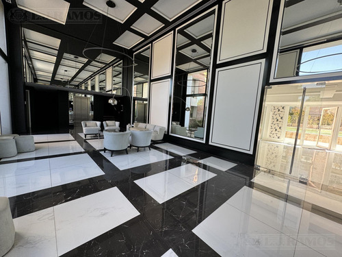 Departamento De 3 Ambientes En Venta En Cassa Isidro