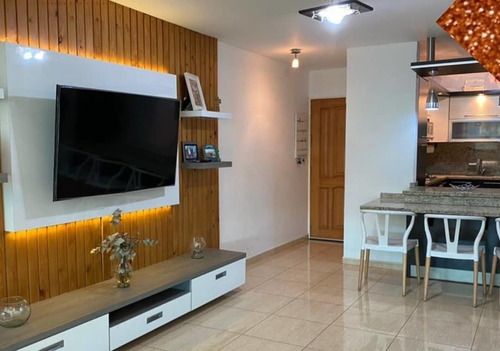 Imagen 2 de 7 de En Venta Apartamento En C.r Sunset, Playa Mansa Lecheria