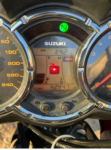Imagen 4 de 11 de Suzuki V-strom 1000