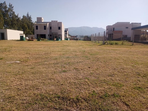 Imagen 3 de 3 de Terreno En Venta En Country Praderas Del Nogal