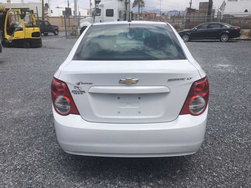 Imagen 4 de 8 de Chevrolet Sonic 1.6 Lt Mt 2016