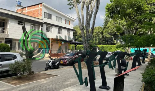 Local En Arriendo En Provenza. Cod A16952